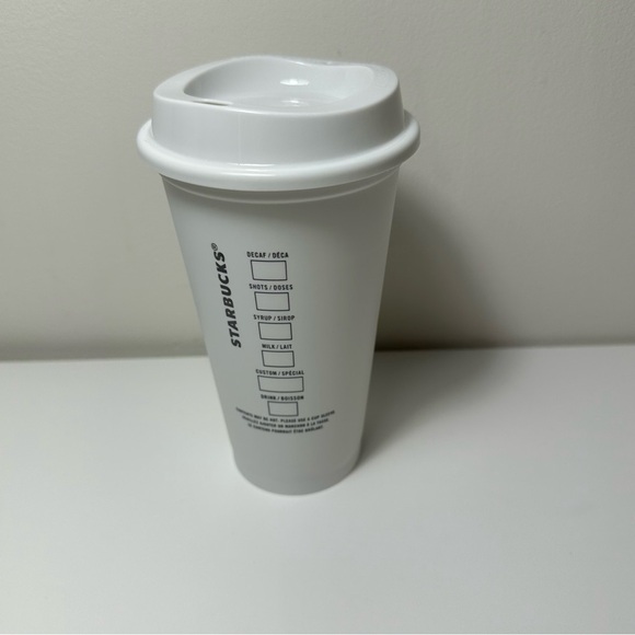 Set of 4 plastic reusable Starbucks plastic coffee cups - Picture 11 of 12